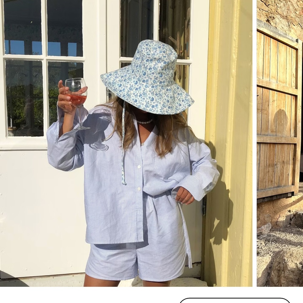 Djerf Avenue Light Blue Women's Shorts